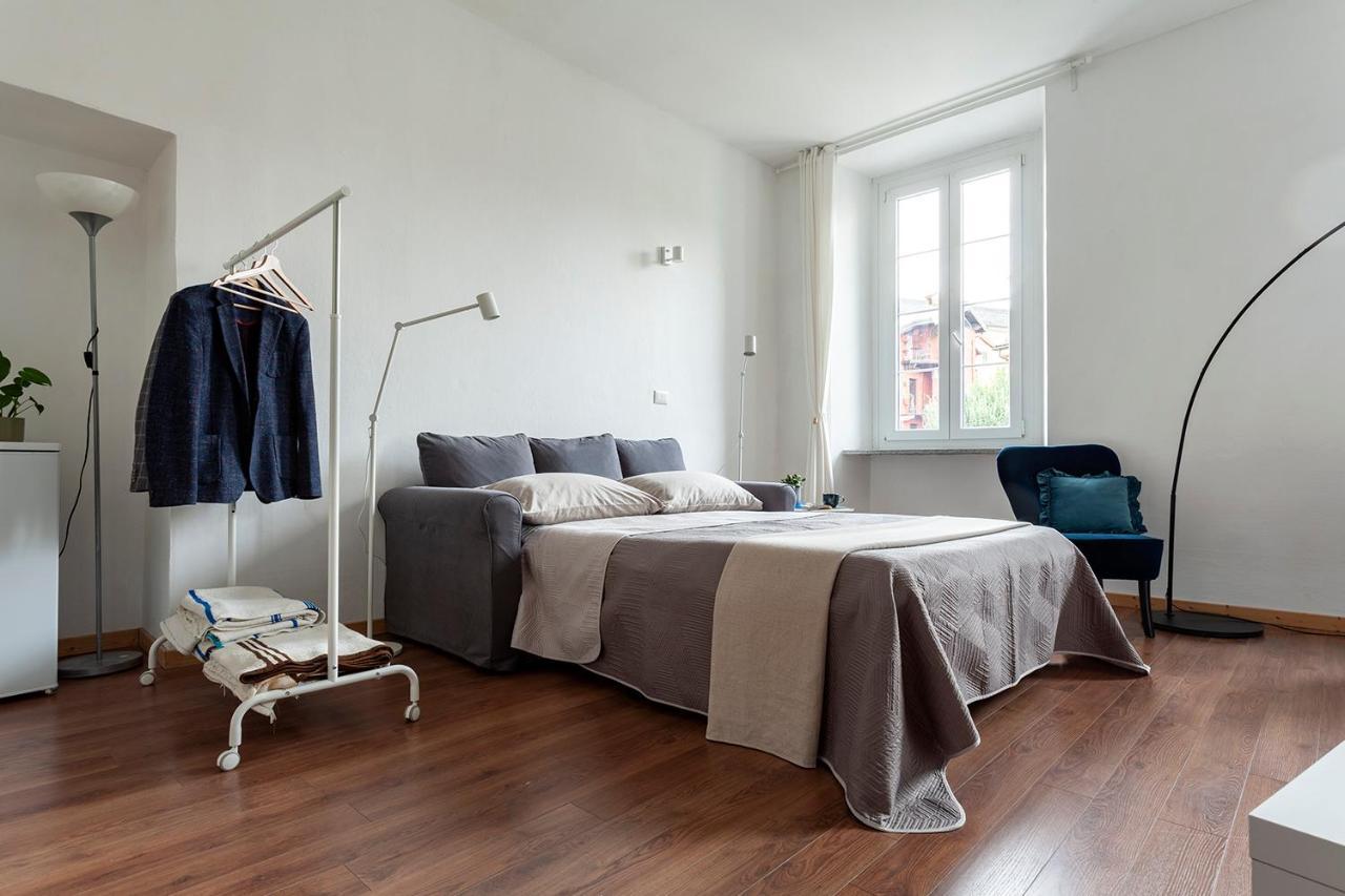 A Central Quiet Sunny Studio In Verbania Eksteriør billede